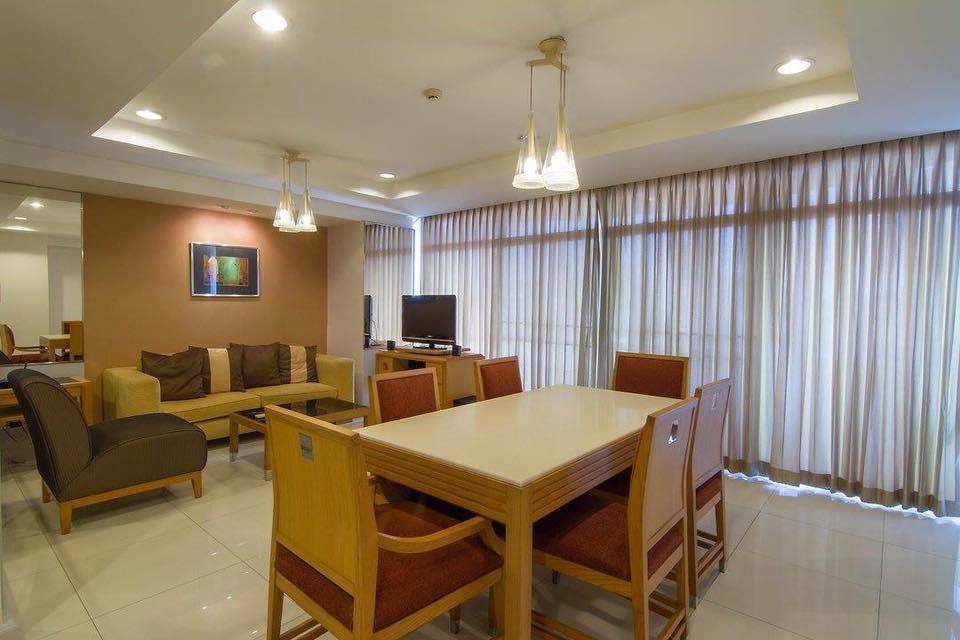 Antique Palace Apartment Bangkok Bagian luar foto